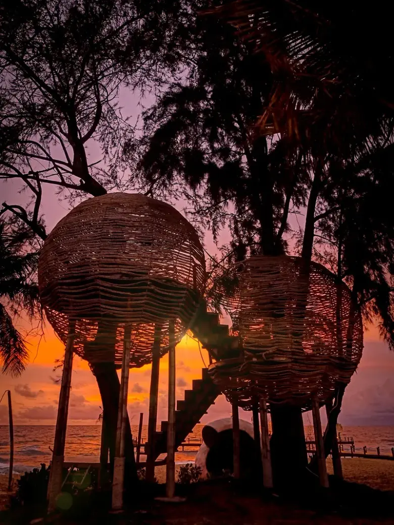 Sunset Sanato Beach Club
